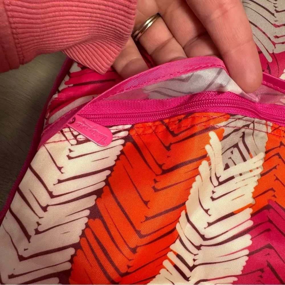 BNWT Thirty One Cinch Sac in Feathered Chevron Drawstring Backpack
